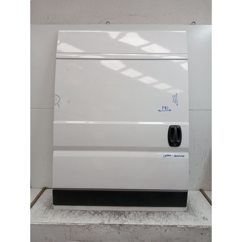 Recambio de puerta lateral corredera derecha para fiat ducato caja cerrada 33 (06.2006 =>) referencia OEM IAM  5P 203CM/140CM