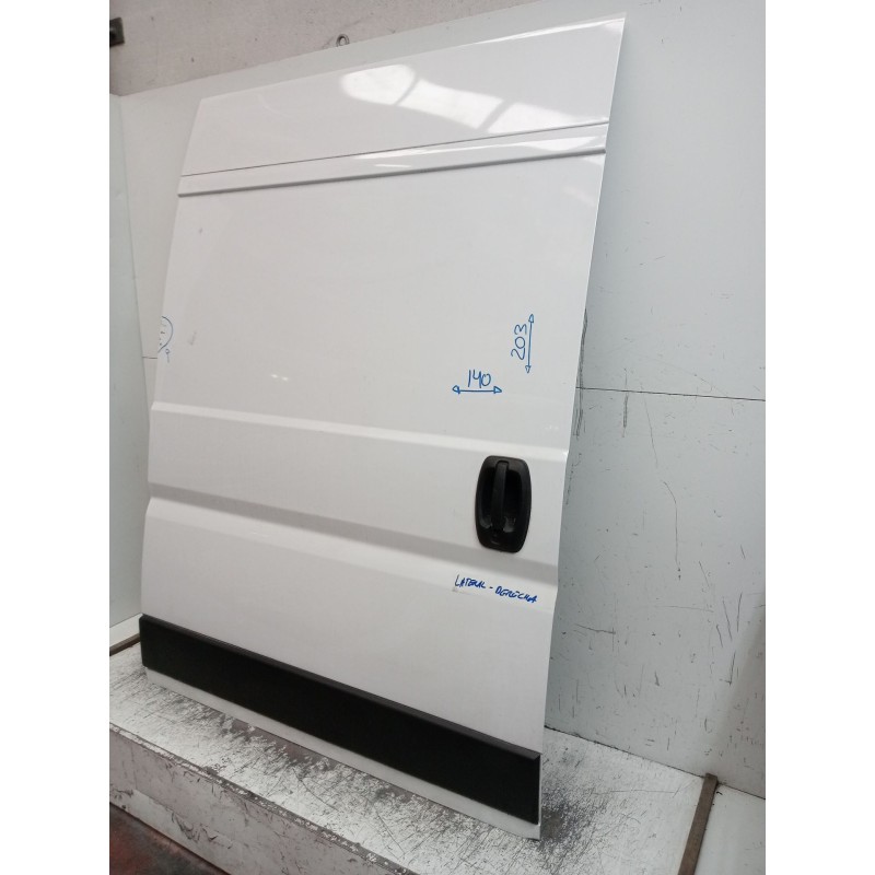 Recambio de puerta lateral corredera derecha para fiat ducato caja cerrada 33 (06.2006 =>) referencia OEM IAM  5P 203CM/140CM