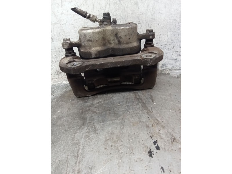 Recambio de pinza freno delantera derecha para hyundai santa fé ii (cm) 2.2 crdi referencia OEM IAM   