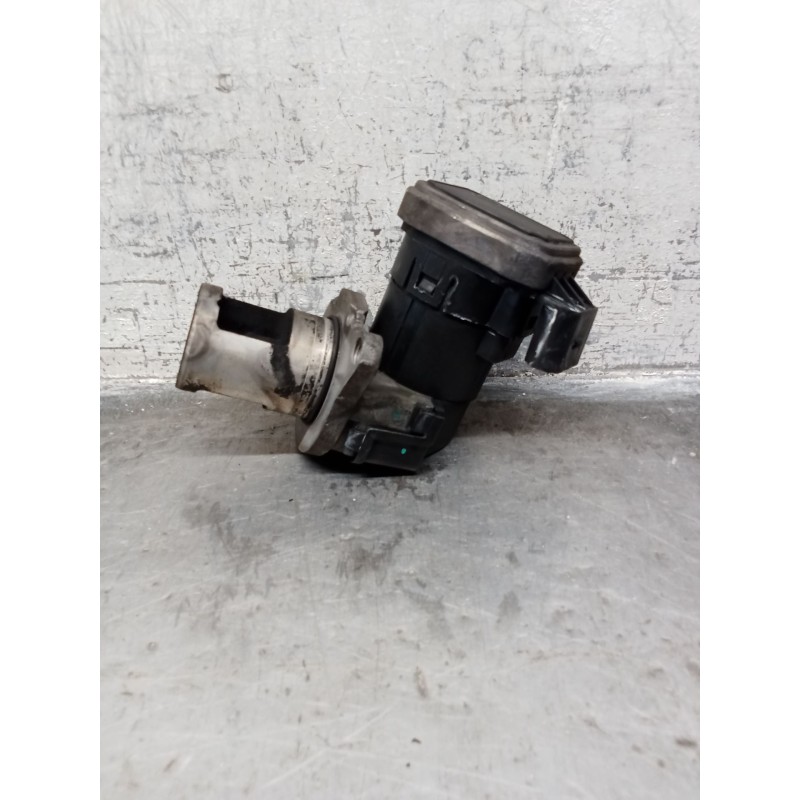 Recambio de valvula egr para mercedes-benz clase e (w211) e 270 cdi (211.016) referencia OEM IAM 724809370  