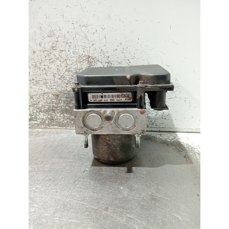 Recambio de abs para kia cee´d sw (ed) 2.0 crdi 140 referencia OEM IAM 0265950938 0265230231 589201H650