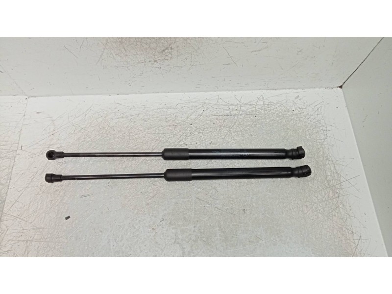 Recambio de amortiguadores maletero / porton para renault kadjar experience referencia OEM IAM   