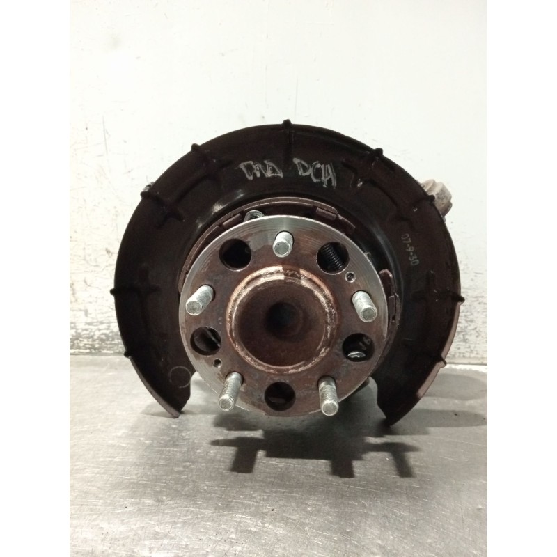 Recambio de mangueta trasera derecha para kia cee´d sw (ed) 2.0 crdi 140 referencia OEM IAM 582073K000  