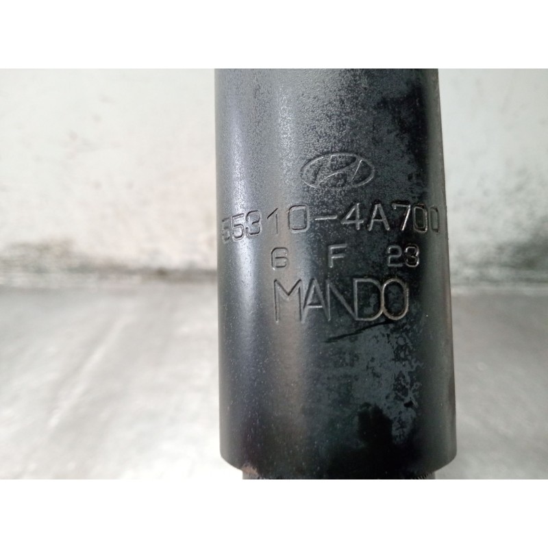 Recambio de amortiguador trasero izquierdo para hyundai h-1 furgoneta (a1) 2.5 crdi referencia OEM IAM 553104A700  