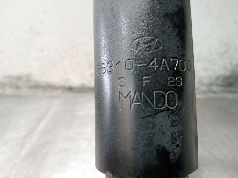 Recambio de amortiguador trasero izquierdo para hyundai h-1 furgoneta (a1) 2.5 crdi referencia OEM IAM 553104A700  