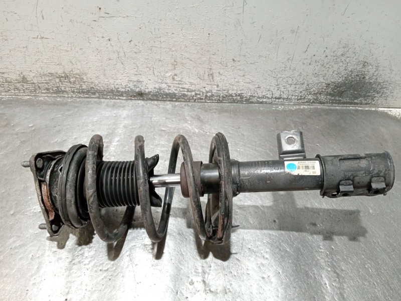 Recambio de amortiguador delantero derecho para kia cee´d sw (ed) 2.0 crdi 140 referencia OEM IAM 546601H100  