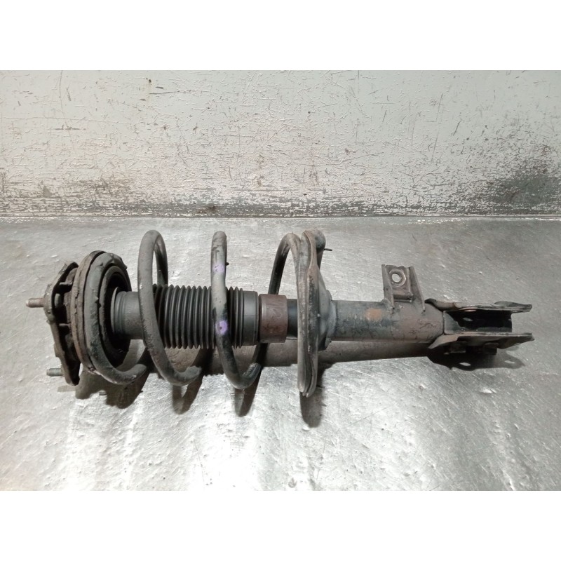 Recambio de amortiguador delantero izquierdo para kia cee´d sw (ed) 2.0 crdi 140 referencia OEM IAM 546501H100  