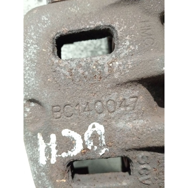 Recambio de pinza freno delantera derecha para hyundai h-1 furgoneta (a1) 2.5 crdi referencia OEM IAM BC140047  