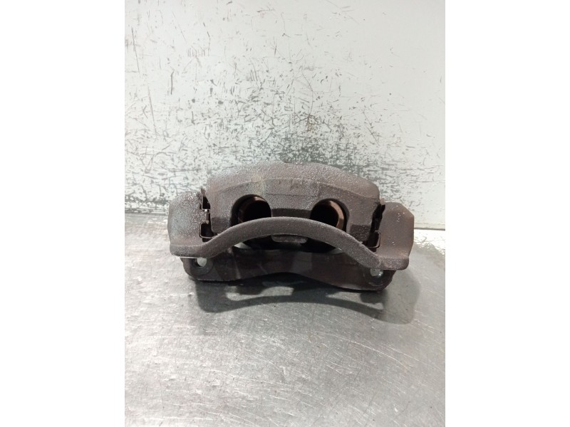 Recambio de pinza freno delantera izquierda para hyundai h-1 furgoneta (a1) 2.5 crdi referencia OEM IAM BC141047  