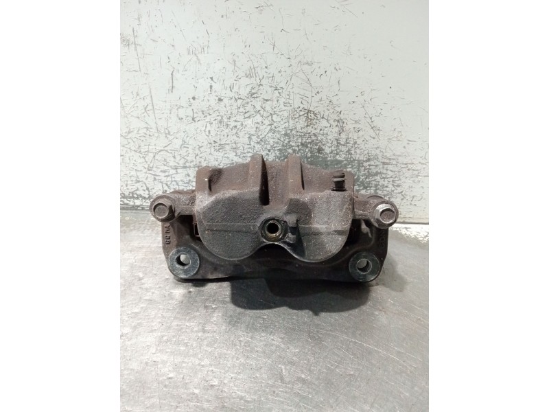 Recambio de pinza freno delantera izquierda para hyundai h-1 furgoneta (a1) 2.5 crdi referencia OEM IAM BC141047  