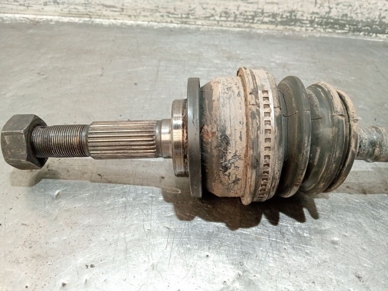 Recambio de transmision delantera derecha para nissan primera (p10) 1.6 referencia OEM IAM   