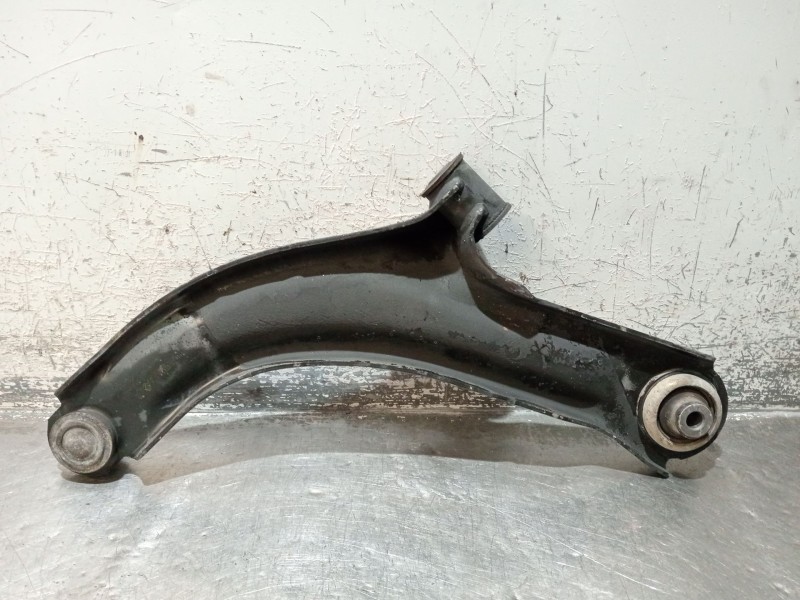 Recambio de brazo suspension inferior delantero derecho para renault clio iii (br0/1, cr0/1) 1.2 16v (br02, br0j, br11, cr02, cr