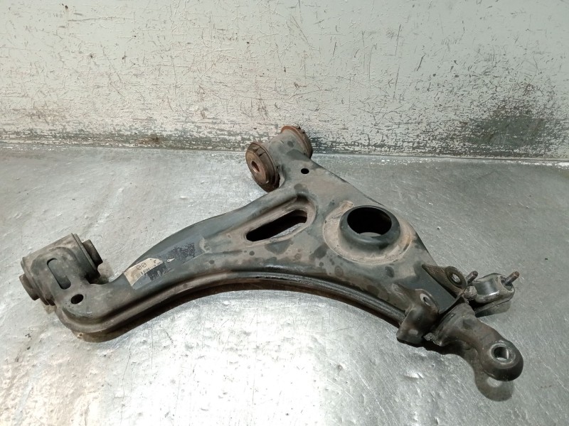 Recambio de brazo suspension inferior delantero derecho para mercedes-benz clase c (w202) c 180 (202.018) referencia OEM IAM   