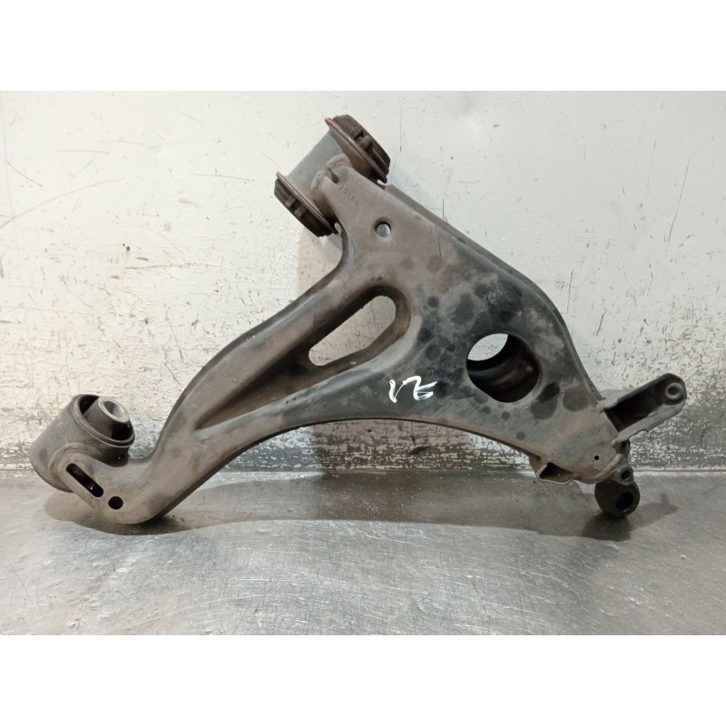 Recambio de brazo suspension inferior delantero izquierdo para mercedes-benz clase c (w202) c 180 (202.018) referencia OEM IAM  