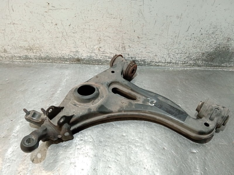 Recambio de brazo suspension inferior delantero izquierdo para mercedes-benz clase c (w202) c 180 (202.018) referencia OEM IAM  