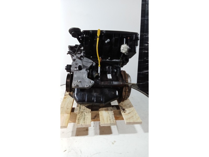 Recambio de motor completo para renault clio iii (br0/1, cr0/1) 1.2 16v (br02, br0j, br11, cr02, cr0j, cr11) referencia OEM IAM 