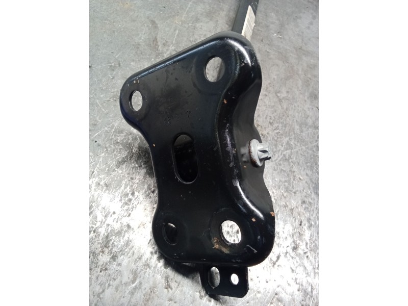 Recambio de brazo suspension superior trasero derecho para jeep renegade referencia OEM IAM 00521136540  