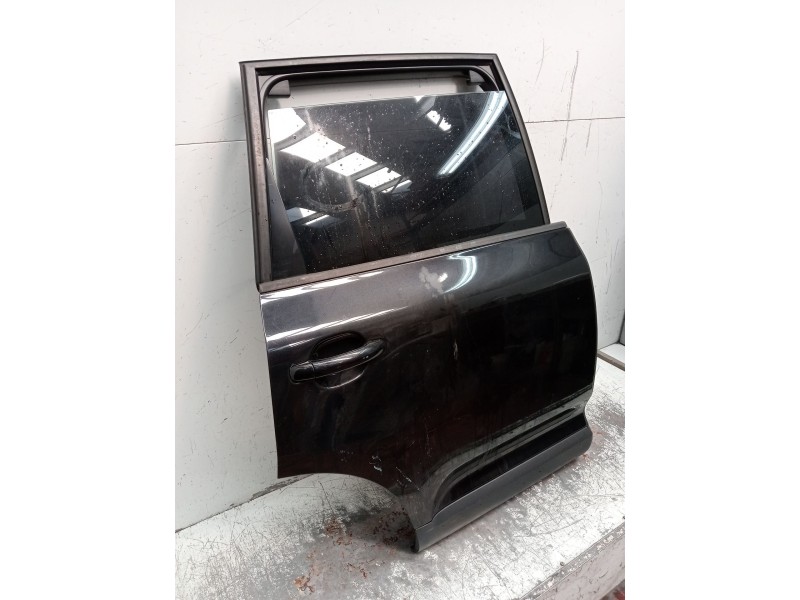 Recambio de puerta trasera derecha para volkswagen touareg (7la) tdi v6 referencia OEM IAM  5P 