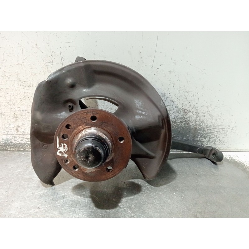 Recambio de mangueta delantera derecha para mercedes-benz clase c (w202) c 180 (202.018) referencia OEM IAM 2021501  