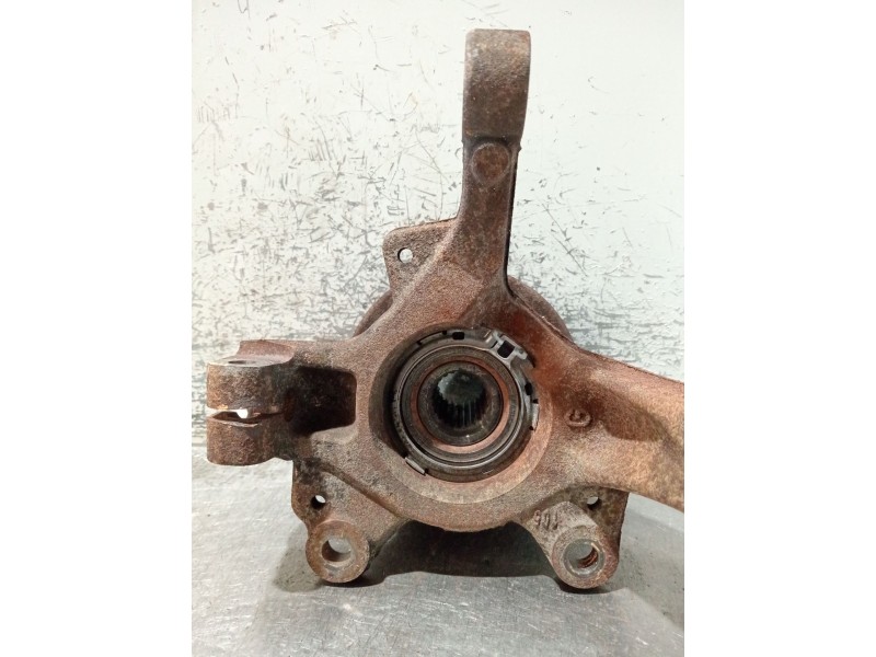 Recambio de mangueta delantera izquierda para renault clio iii (br0/1, cr0/1) 1.2 16v (br02, br0j, br11, cr02, cr0j, cr11) refer