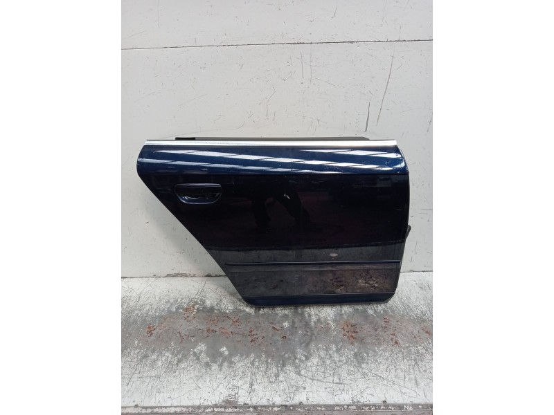 Recambio de puerta trasera derecha para seat exeo (3r2) 2.0 tdi referencia OEM IAM  4P 