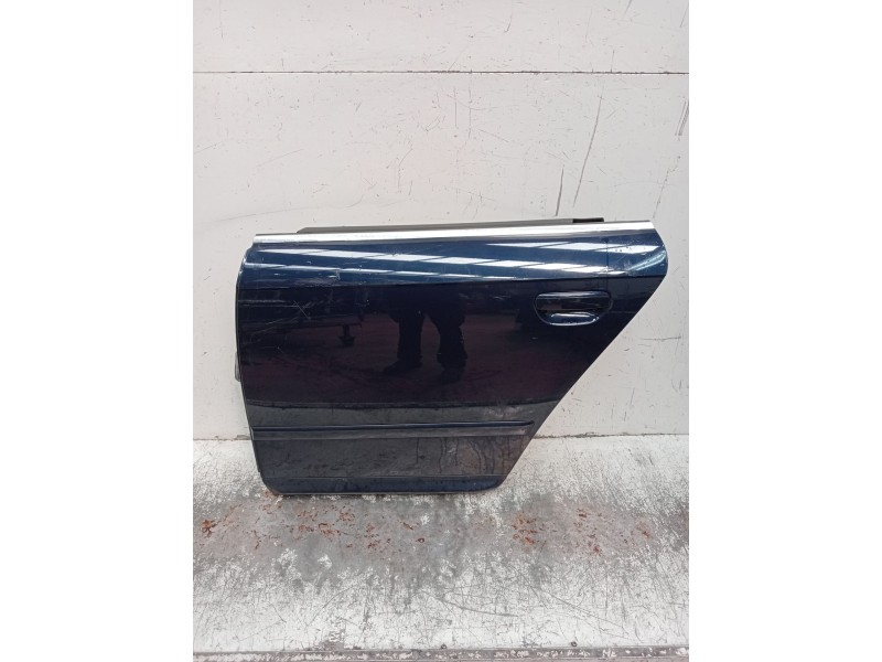 Recambio de puerta trasera izquierda para seat exeo (3r2) 2.0 tdi referencia OEM IAM  4P 