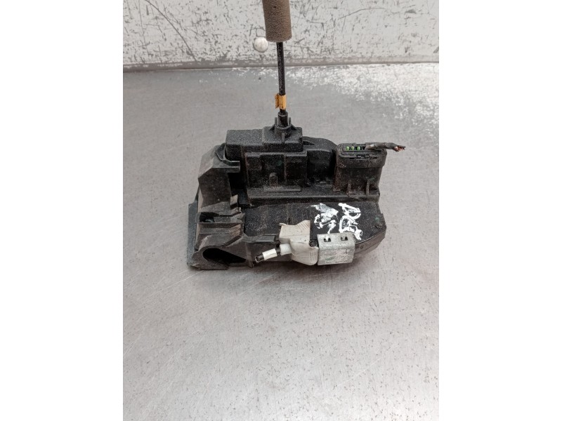 Recambio de motor cierre centralizado delantero derecho para nissan qashqai ii (j11, j11_) 1.2 dig-t referencia OEM IAM   