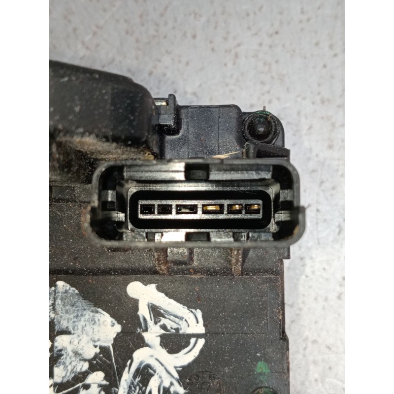 Recambio de motor cierre centralizado delantero derecho para nissan qashqai ii (j11, j11_) 1.2 dig-t referencia OEM IAM   