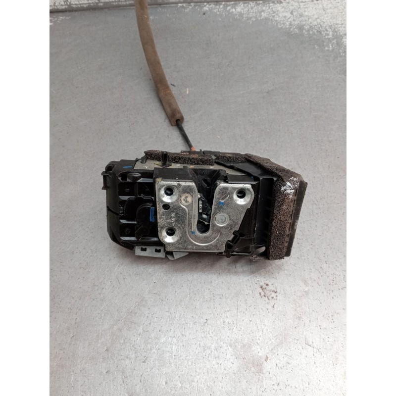 Recambio de motor cierre centralizado trasero derecho para nissan qashqai ii (j11, j11_) 1.2 dig-t referencia OEM IAM   