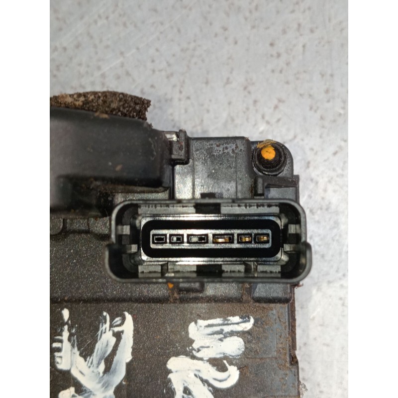 Recambio de motor cierre centralizado trasero derecho para nissan qashqai ii (j11, j11_) 1.2 dig-t referencia OEM IAM   