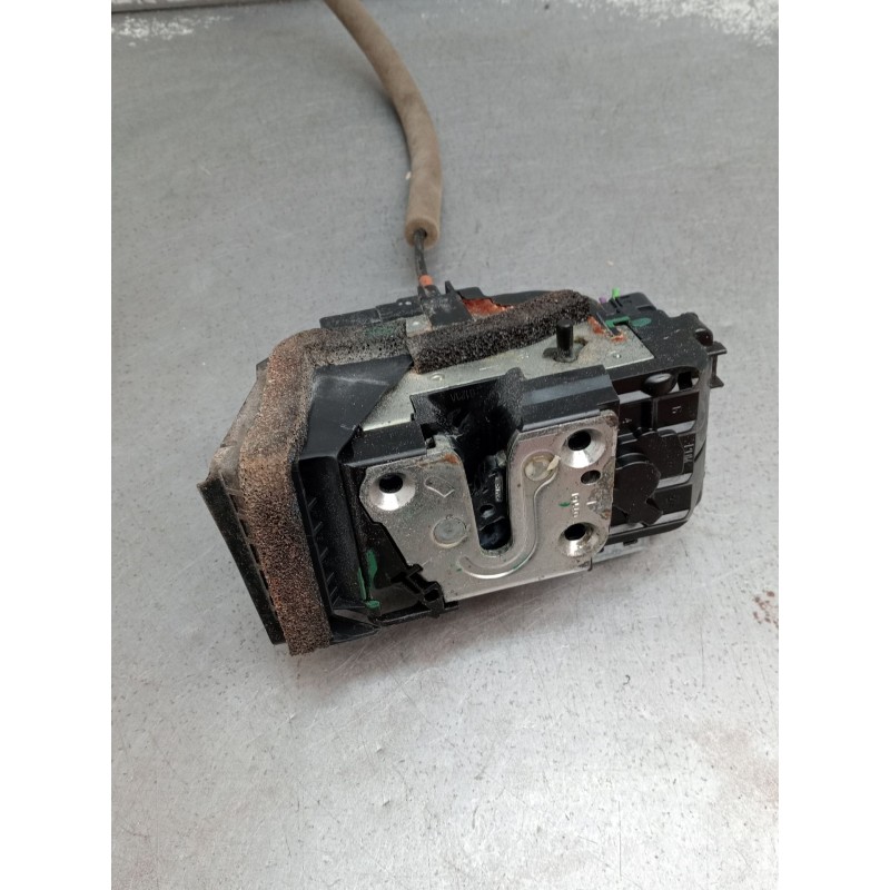 Recambio de motor cierre centralizado trasero izquierdo para nissan qashqai ii (j11, j11_) 1.2 dig-t referencia OEM IAM   