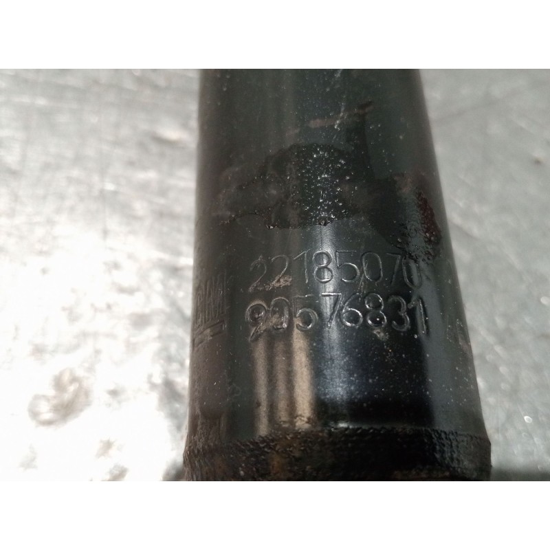Recambio de amortiguador trasero derecho para opel astra g hatchback (t98) 1.8 16v (f08, f48) referencia OEM IAM 22185070 905768