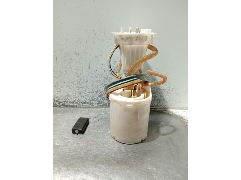 Recambio de bomba combustible para seat exeo (3r2) 2.0 tdi referencia OEM IAM 8E0919050AC 220212002009 