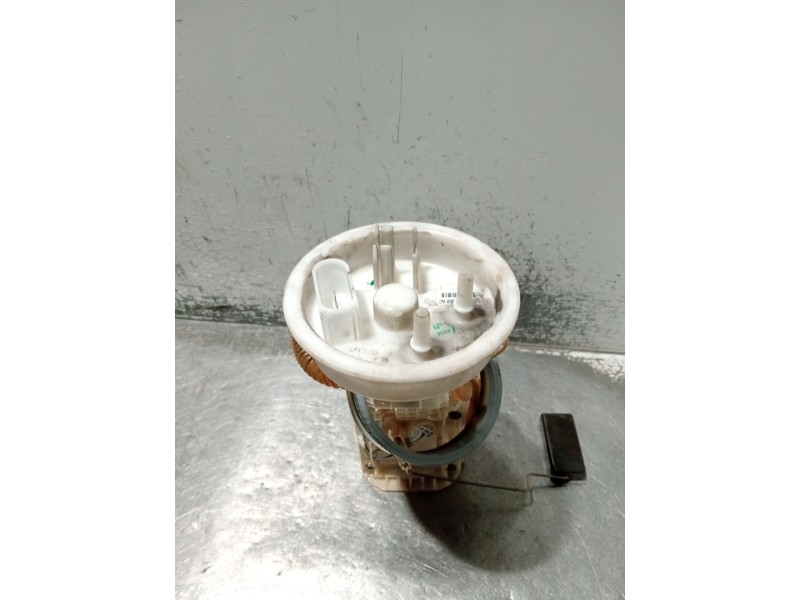 Recambio de bomba combustible para seat exeo (3r2) 2.0 tdi referencia OEM IAM 8E0919050AC 220212002009 