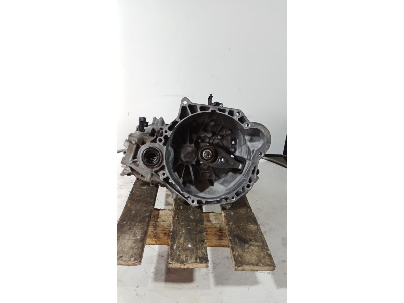 Recambio de caja cambios para hyundai i30 classic referencia OEM IAM T9J5C 5v 081855