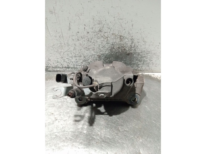 Recambio de pinza freno delantera derecha para seat exeo (3r2) 2.0 tdi referencia OEM IAM   