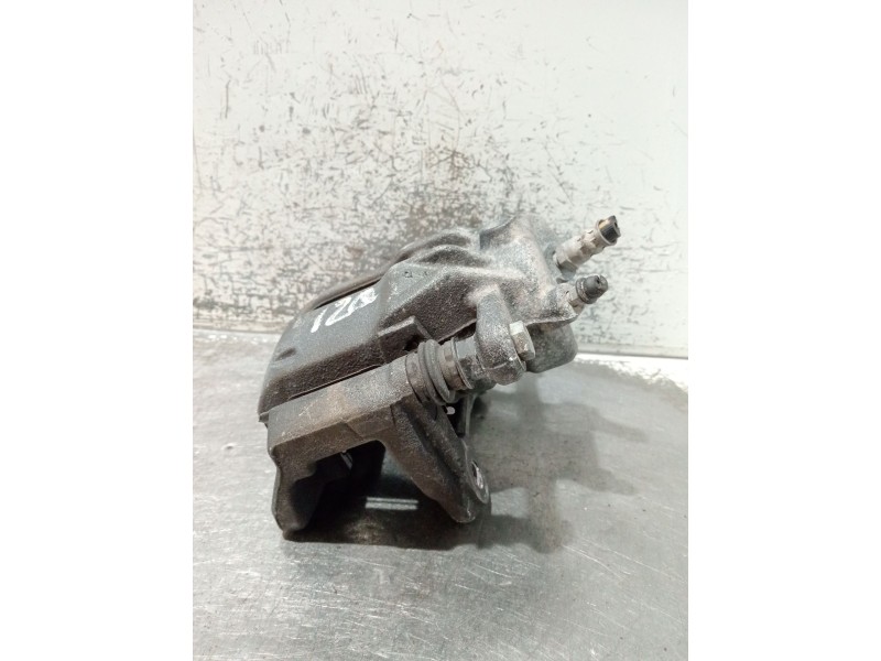 Recambio de pinza freno delantera izquierda para renault clio iii (br0/1, cr0/1) 1.2 16v (br02, br0j, br11, cr02, cr0j, cr11) re