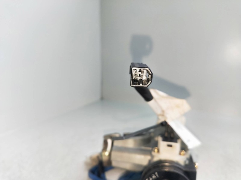 Recambio de conmutador de arranque para kia carens 1.8 cat referencia OEM IAM   