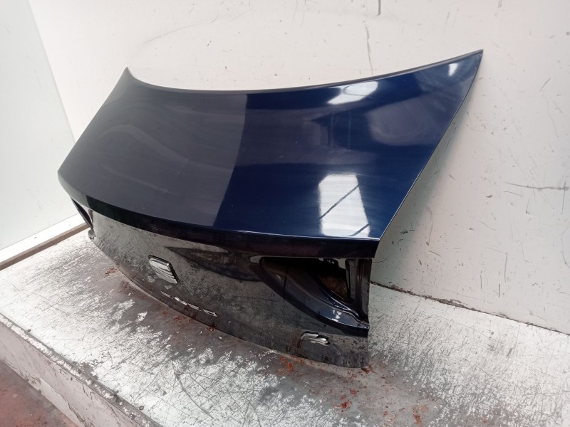 Recambio de tapa maletero para seat exeo (3r2) 2.0 tdi referencia OEM IAM   