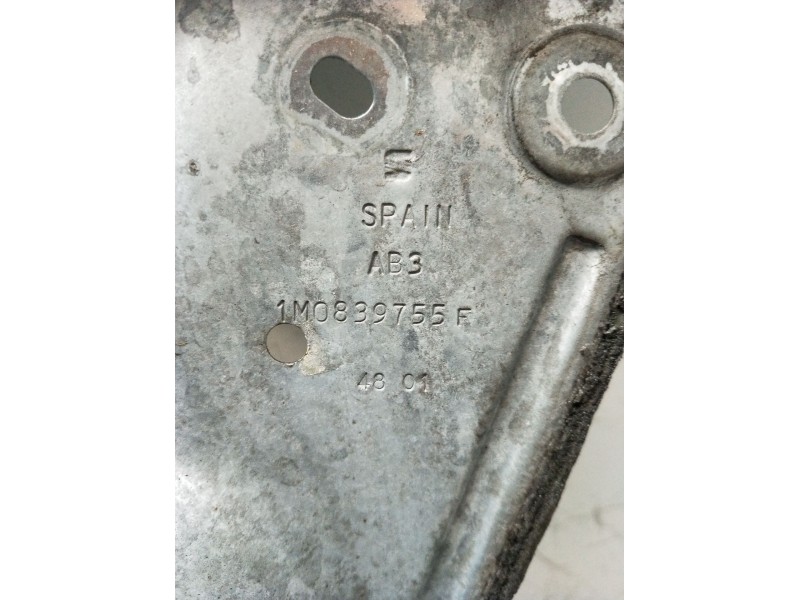 Recambio de elevalunas trasero izquierdo para seat leon (1m1) 1.9 tdi referencia OEM IAM 1M0839755F 5P 1M4962008