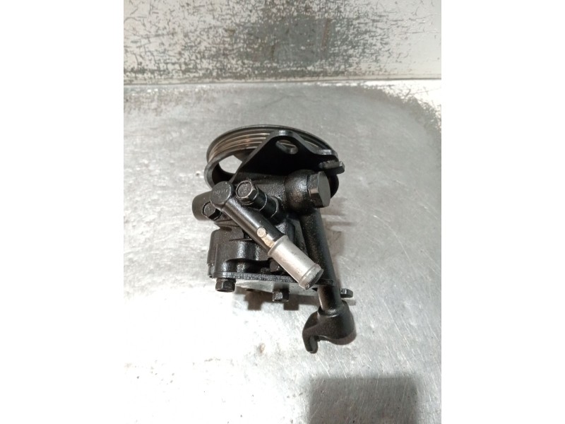 Recambio de bomba direccion para nissan primera (p10) 1.6 referencia OEM IAM 4911050J00  