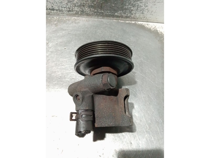 Recambio de bomba direccion para seat ibiza ii (6k1) 1.4 16v referencia OEM IAM 030145157 26046395 