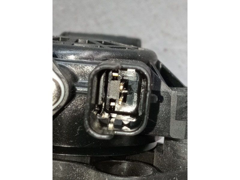 Recambio de elevalunas trasero izquierdo para nissan qashqai ii (j11, j11_) 1.2 dig-t referencia OEM IAM 827014EA0A RR4EALHS 