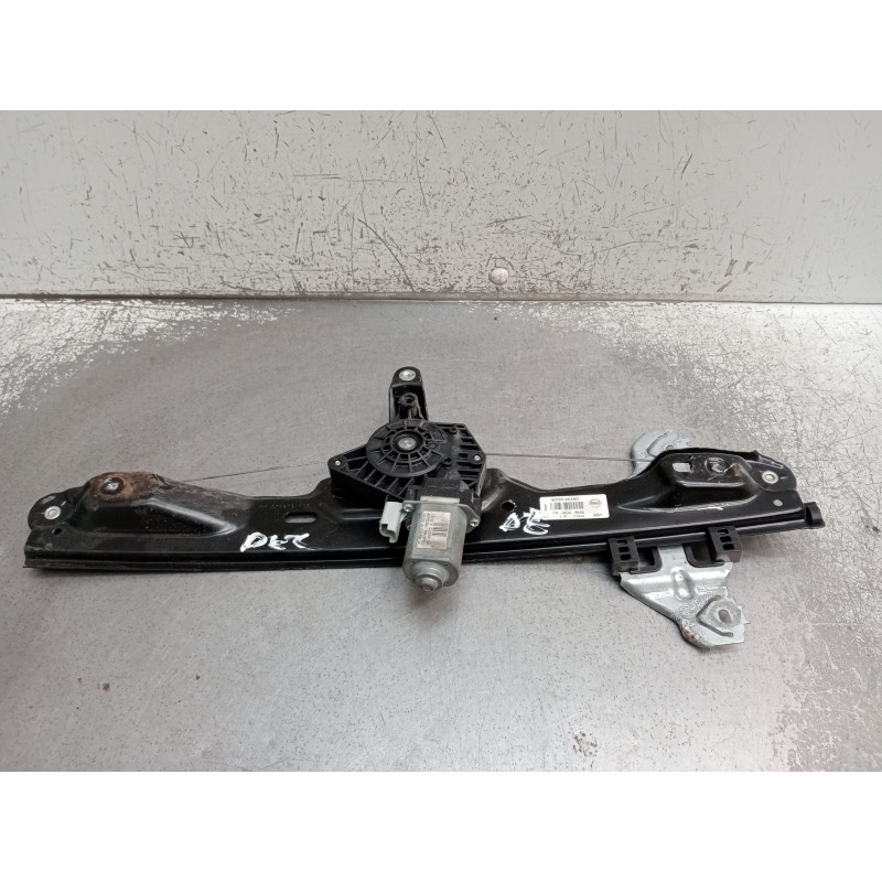 Recambio de elevalunas delantero derecho para nissan qashqai ii (j11, j11_) 1.2 dig-t referencia OEM IAM 807004EA0D FR4EARHS 