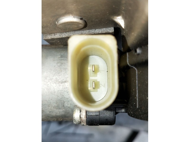 Recambio de elevalunas delantero izquierdo para bmw 3 compact (e46) 320 td referencia OEM IAM 0130821922 5P  Recambio de elevalunas delantero izquierdo para bmw 3 compact (e46) 320 td referencia OEM IAM 0130821922 5P
