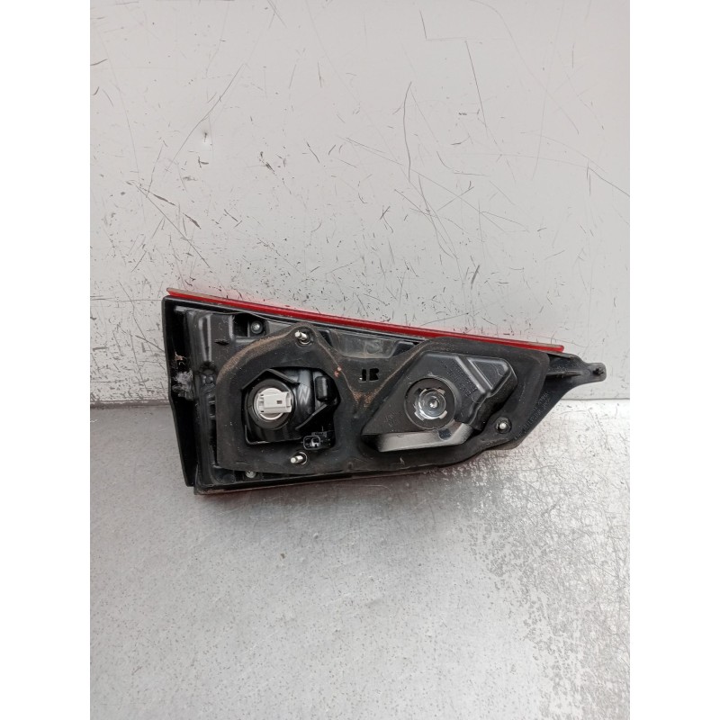 Recambio de piloto trasero derecho interior para nissan qashqai ii (j11, j11_) 1.2 dig-t referencia OEM IAM   