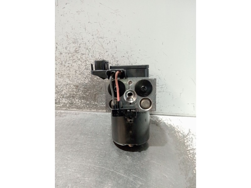 Recambio de abs para mercedes-benz clase c (w202) c 180 (202.018) referencia OEM IAM 0265213401 A0034313312 