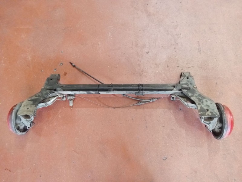 Recambio de puente trasero para opel tigra (s93) 1.4 16v (f07) referencia OEM IAM   TAMBOR