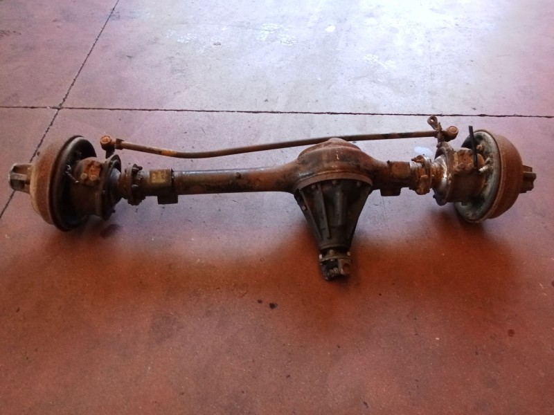 Recambio de puente delantero para land rover 88 2.3 d super 5v referencia OEM IAM   TAMBOR