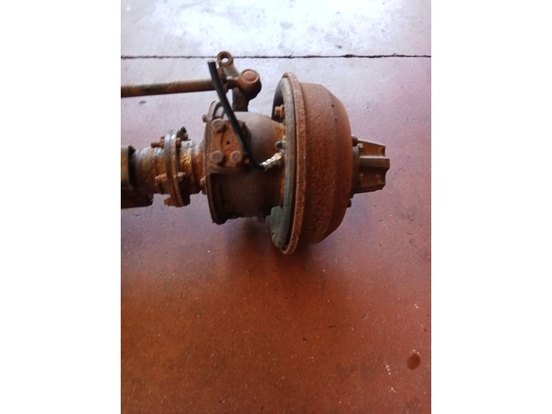 Recambio de puente delantero para land rover 88 2.3 d super 5v referencia OEM IAM   TAMBOR